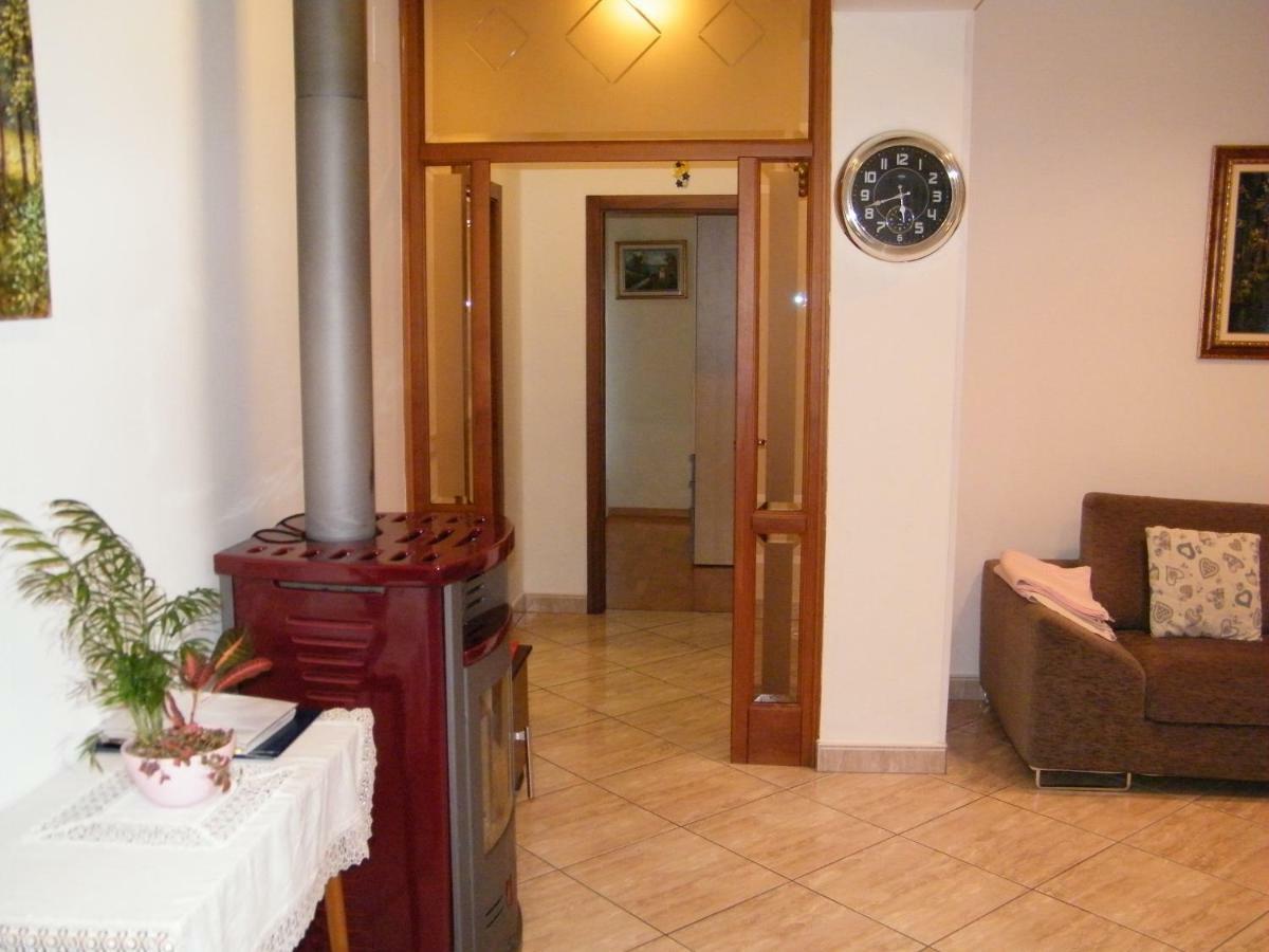 Casa Alby Apartment Levico Terme Bagian luar foto